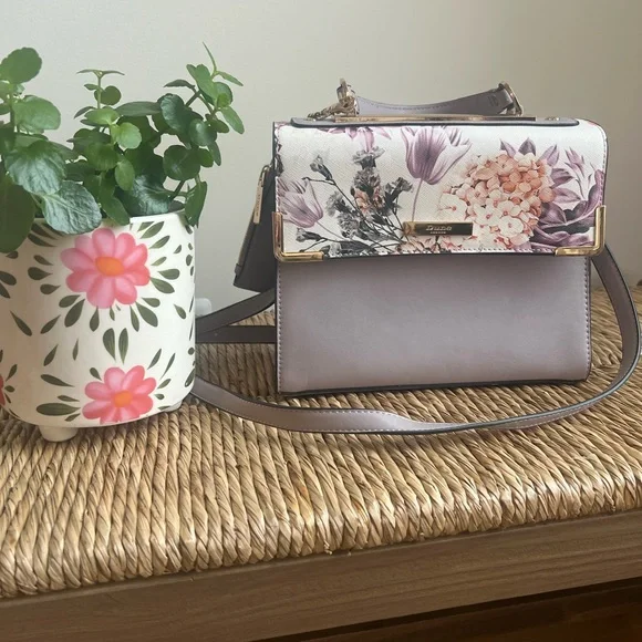 Dune Lovely Floral Lavender Handbag With Coin Purse - Picture 2 of 9